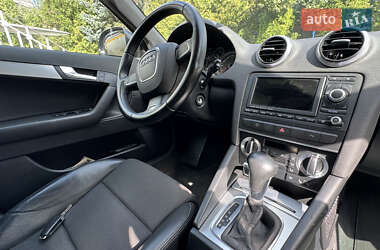 Хэтчбек Audi A3 2008 в 