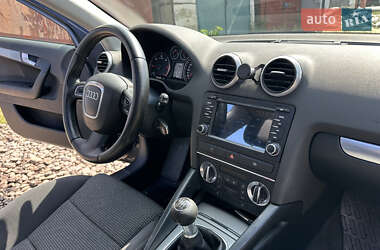 Хэтчбек Audi A3 2009 в 