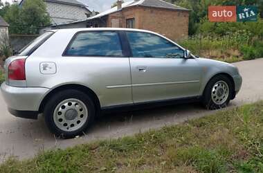 Хэтчбек Audi A3 1998 в 