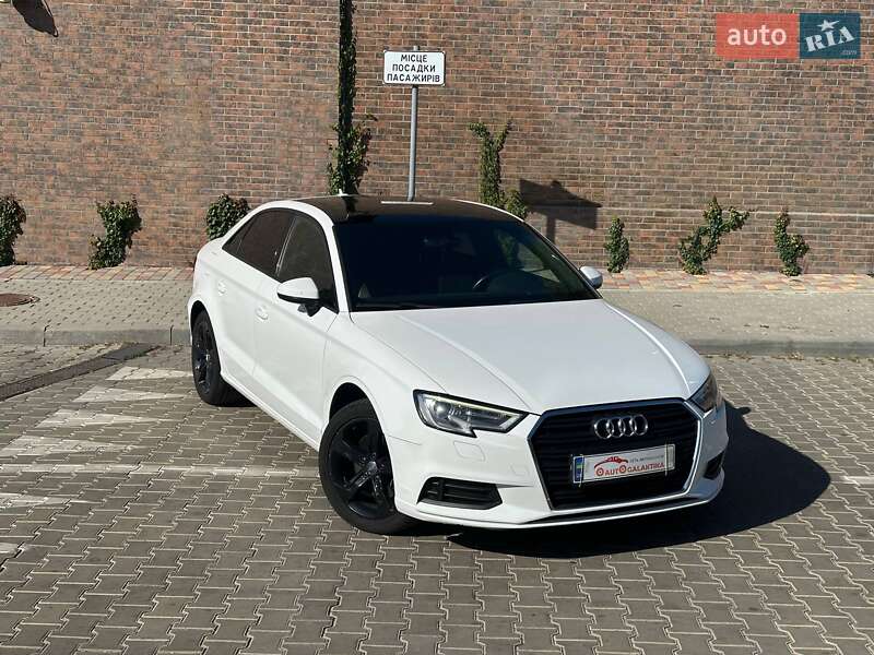 Седан Audi A3 2017 в Одесі