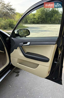Хэтчбек Audi A3 2012 в 