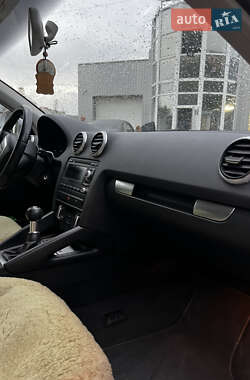 Хэтчбек Audi A3 2008 в 