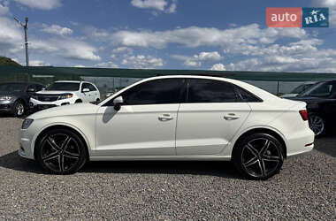 Седан Audi A3 2015 в 