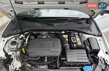 Кабріолет Audi A3 2015 в 