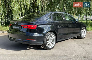 Седан Audi A3 2015 в 