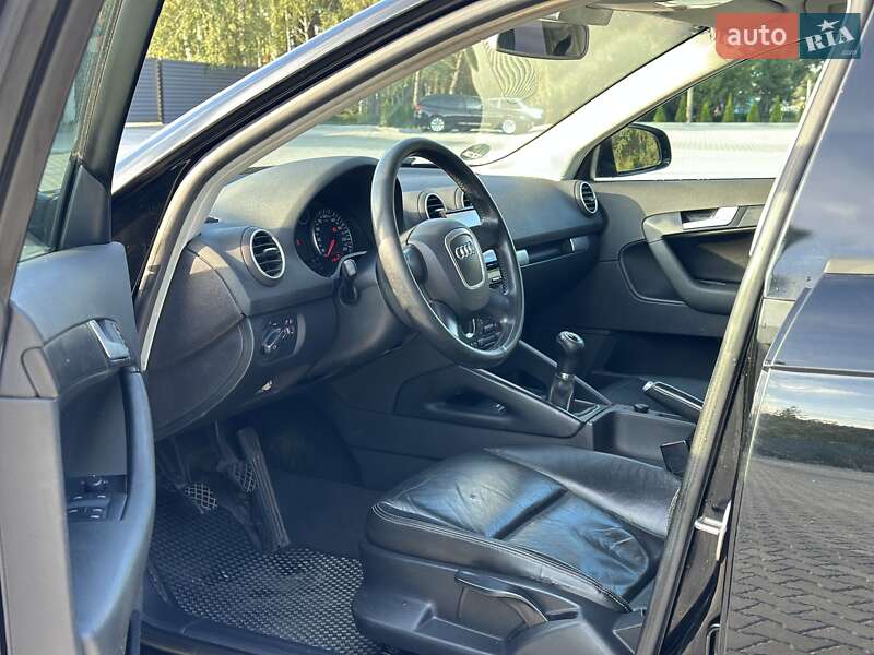 Хэтчбек Audi A3 2005 в Ковеле