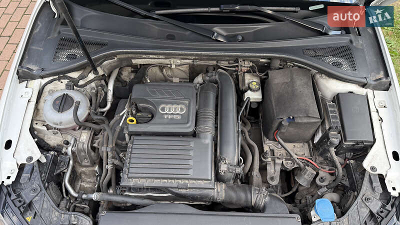 Седан Audi A3 2016 в Киеве