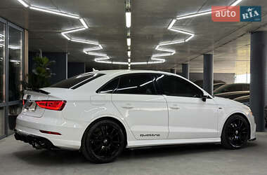 Седан Audi A3 2016 в 