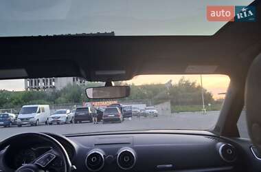Хэтчбек Audi A3 2016 в 