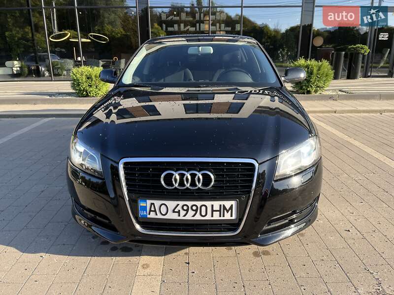 Хетчбек Audi A3 2012 в Ужгороді
