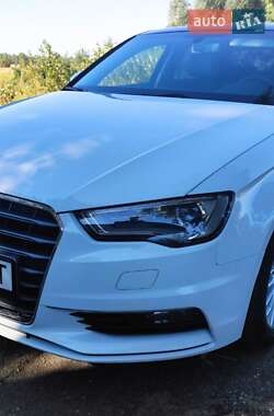 Седан Audi A3 2016 в 