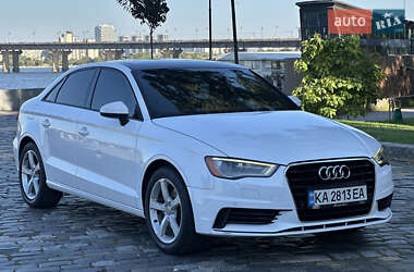 Седан Audi A3 2015 в 