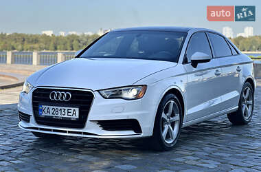Седан Audi A3 2015 в 