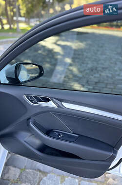 Седан Audi A3 2015 в 