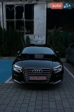 Седан Audi A3 2015 в Коломые