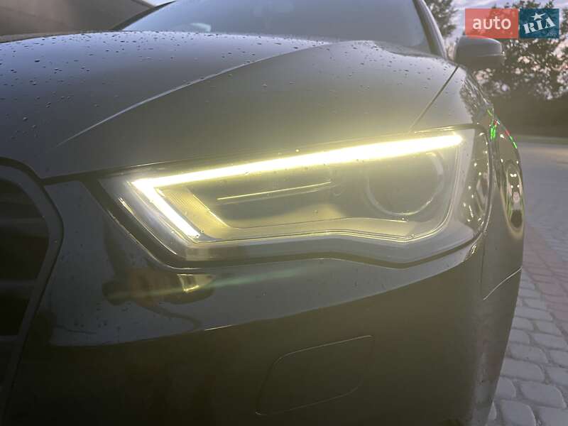 Хетчбек Audi A3 2014 в Золочеві