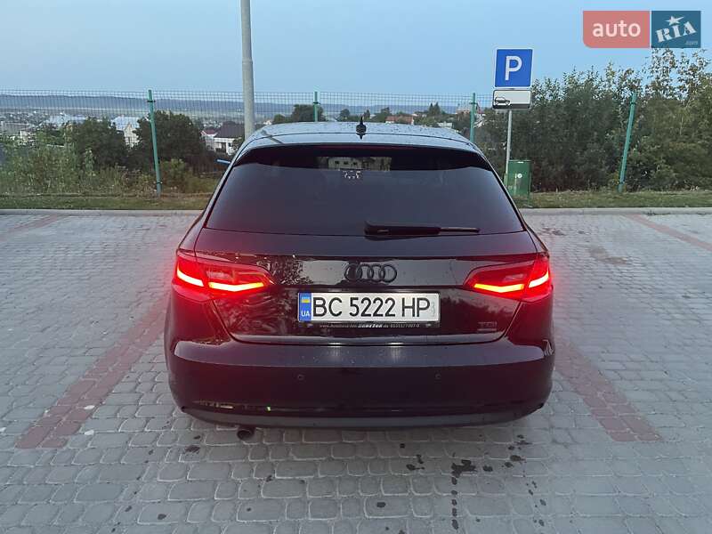 Хетчбек Audi A3 2014 в Золочеві