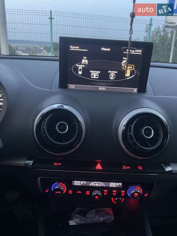 Хетчбек Audi A3 2014 в Золочеві