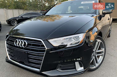 Седан Audi A3 2017 в 
