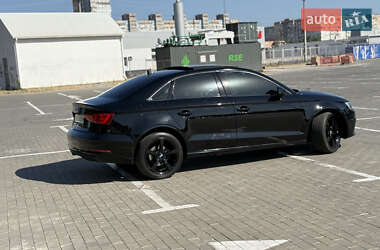 Седан Audi A3 2014 в 