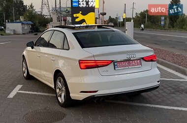 Седан Audi A3 2018 в 