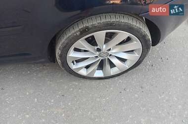 Хэтчбек Audi A3 2004 в 