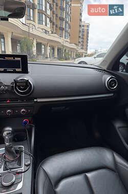 Седан Audi A3 2015 в Києві