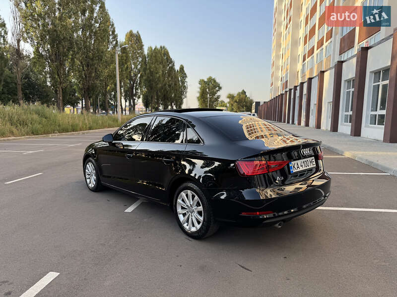 Седан Audi A3 2015 в Києві