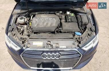 Седан Audi A3 2017 в 