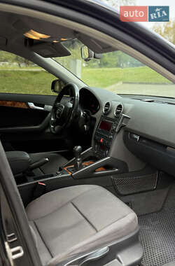 Хетчбек Audi A3 2007 в 