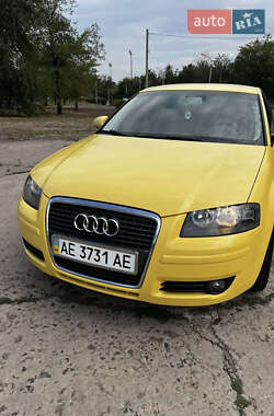 Хэтчбек Audi A3 2005 в  фото 2 Хэтчбек Audi A3 2005 в