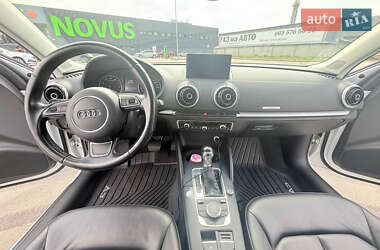 Седан Audi A3 2015 в 