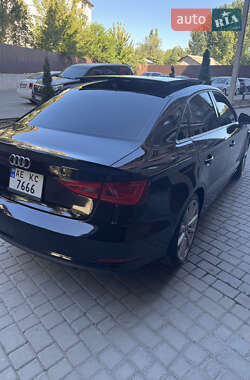 Седан Audi A3 2016 в 