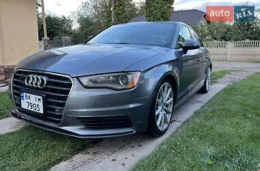 Седан Audi A3 2015 в Рівному