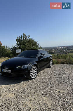 Седан Audi A3 2016 в 