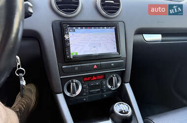Хэтчбек Audi A3 2008 в 