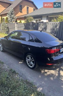 Седан Audi A3 2015 в Києві