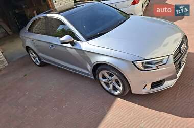 Седан Audi A3 2018 в 