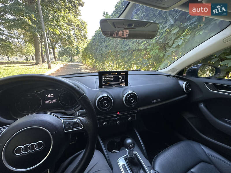 Седан Audi A3 2016 в Києві