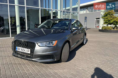 Седан Audi A3 2015 в 