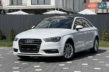 Седан Audi A3 2015 в 