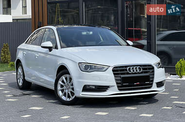 Седан Audi A3 2015 в 