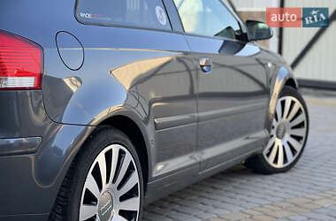 Хетчбек Audi A3 2004 в 