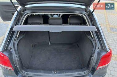 Хетчбек Audi A3 2004 в 