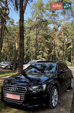 Седан Audi A3 2015 в Коломые