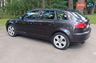 Хэтчбек Audi A3 2005 в 
