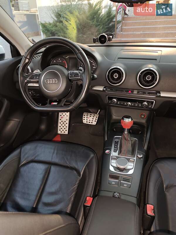 Седан Audi A3 2014 в Одессе