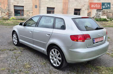 Хэтчбек Audi A3 2007 в 
