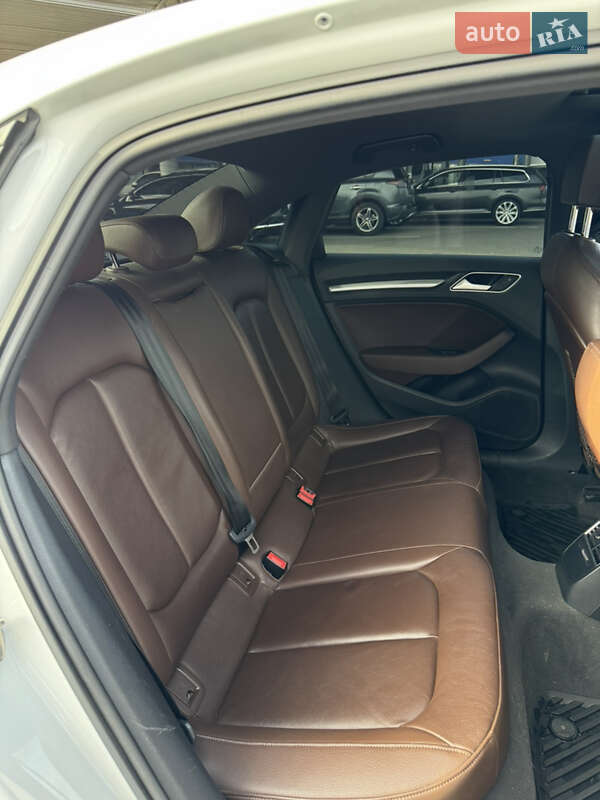 Седан Audi A3 2015 в Киеве фото 10 Седан Audi A3 2015 в Киеве