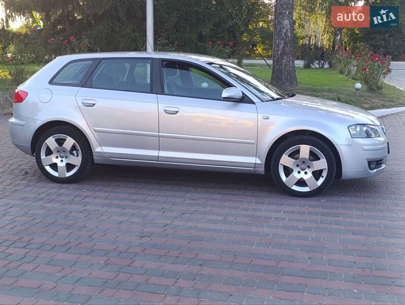 Хэтчбек Audi A3 2007 в Староконстантинове